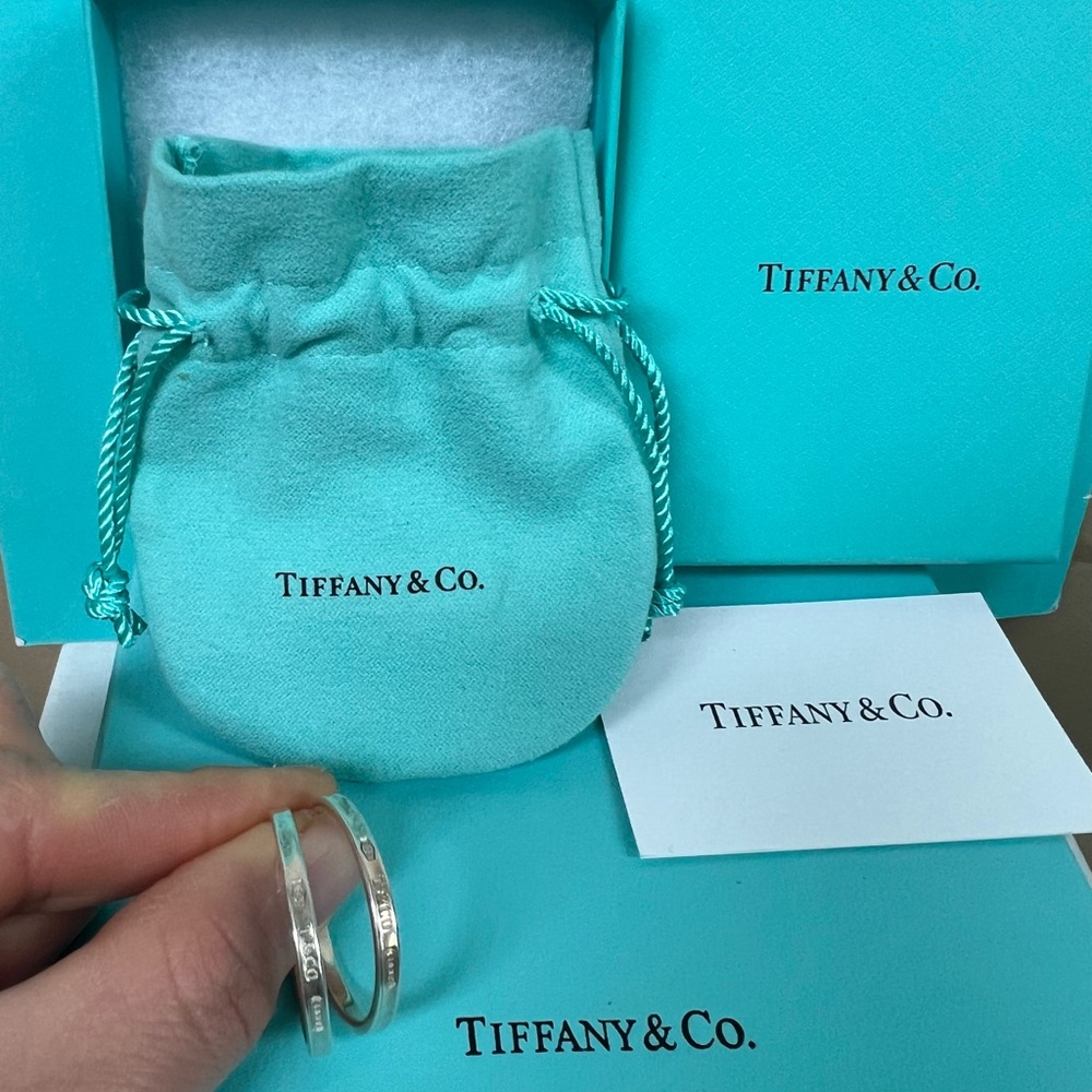 🔴Authentic Tiffany & Co. 1837 Sterling Silver Hoop Earrings🔴 - Picture 3 of 11